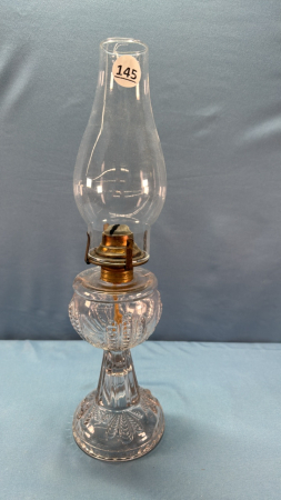 Turkey Foot Pattern Coal Oil Lamp