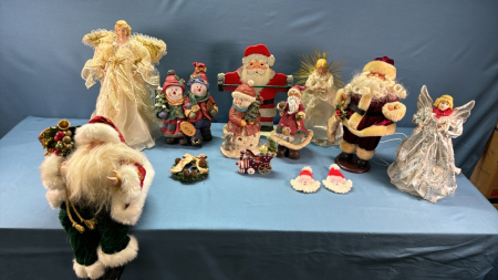 Assorted Christmas Décor Lot