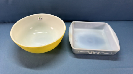 Vintage 10in Pyrex Bowl & 9in Glasbake Cake Pan