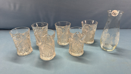 6 -4in Pinwheel Style Glass Tumblers & Glass Vase