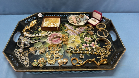 Assorted Jewelry Lot -See Notes