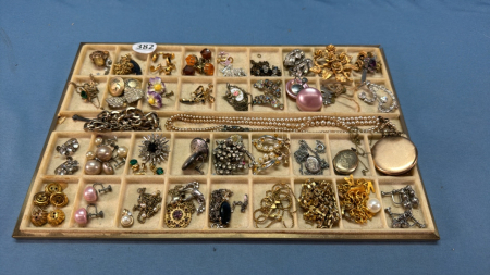 Assorted Jewelry Lot -See Notes