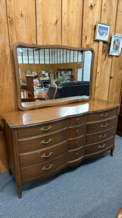 Andrew Malcolm Triple Dresser