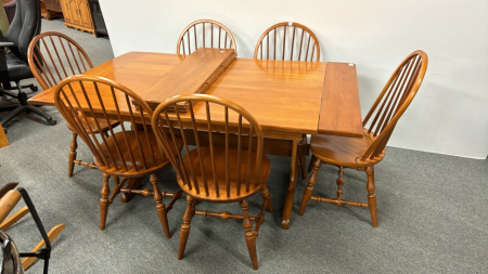 Nadeau Dining Table & 6 Chairs -See Notes