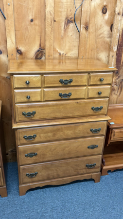 Kroehler Maple Chest on Chest Dresser