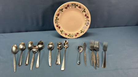 Assorted Stainless Steel Flatware