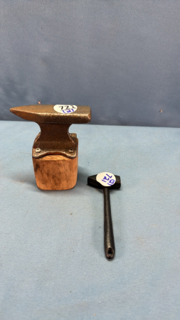 Anvil -3in Long & Cast Iron Hammer - 4in Long