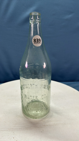 Wentworth Mineral Water Co. Hamilton Ont- 30oz