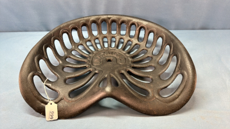 Maxwell Cast Iron Seat