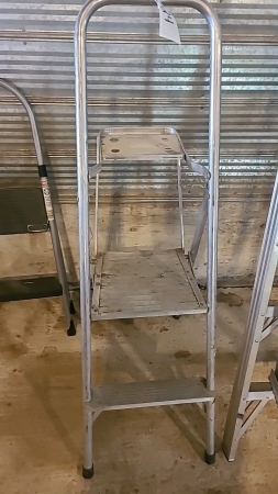 Aluminum Step stand