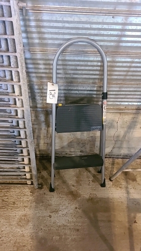 Cosco step stand