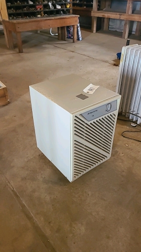 Simplicity dehumidifier