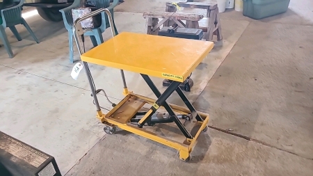 150 KG hydraulic rolling work platform