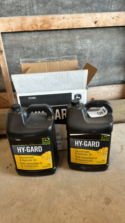 2-9.46L Jugs of John Deere Hy-Tran