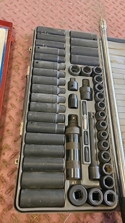 Mastercraft maximum impact socket set