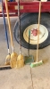 5-Brooms and dustpan - 3