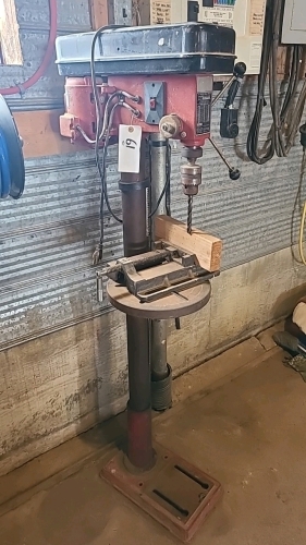 16 speed floor model drill press