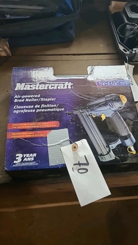 Mastercraft air powered Brad nailer/stapler