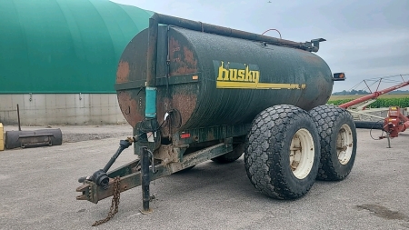 Husky 5000gal Manure Tank