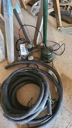 Sump pumps and hoses