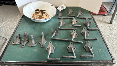 Hook and eye rack hardware