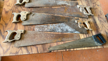 Lot of handsaws