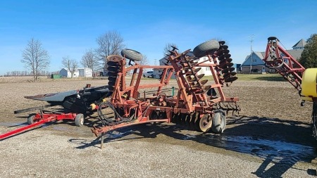 Massey Ferguson 820 22ft Disc