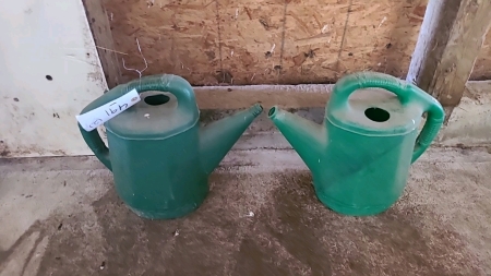 2 Plastic Watering Cans