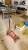 Motomaster 3 ton hydraulic floor jack