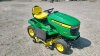 John Deere X320 Lawn Tractor - 4