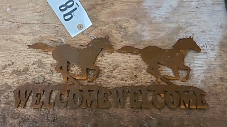 Pair of welcome horse, steel silhouettes