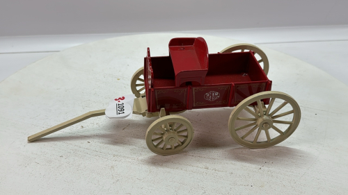 Scale Models Diescast Wagon 10"L