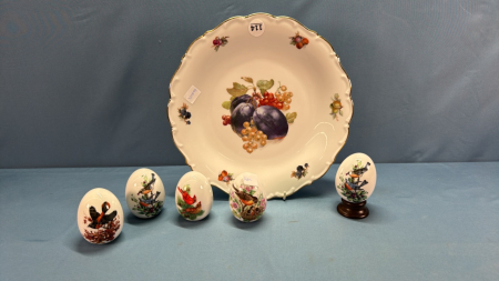 12" Bavaria Platter & (5) Avon China Eggs