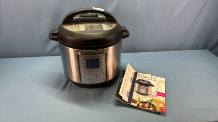 Instant Pot 6 Qt Pressure Cooker