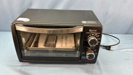 Betty Crocker Toaster Oven