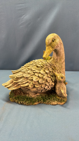 Masonary 10"w Duck Ornament