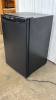 Danby Bar Fridge - 20"W x 21"D x 32"H - 3