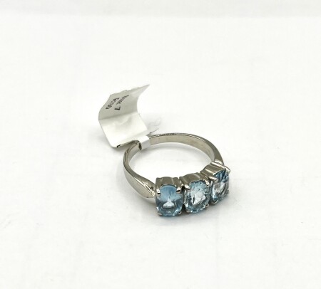 Sterling Silver Natural Blue Topaz Ring, Size 7