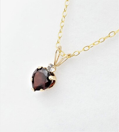 10KT Yellow Gold Natural Garnet & Moonstone-Note