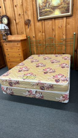 Double Bed with Ornate Metal Headboard - Notes