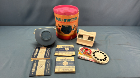 (2) View Masters & Quantity of Slides