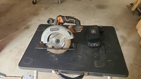 Prime cables battery operated circular saw