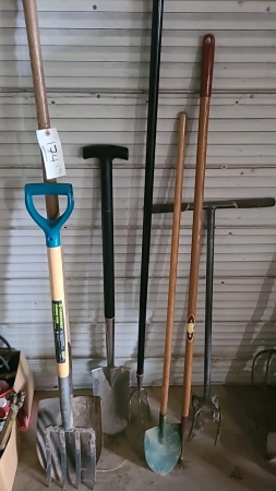 7 Garden Tools