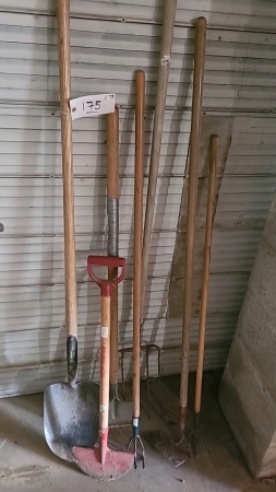 7 Garden Tools