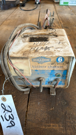 Eaton Billdog Battary Charger