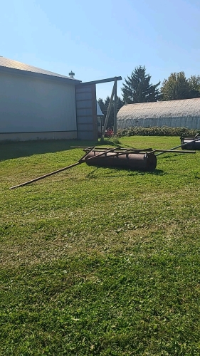 11ft Land Roller