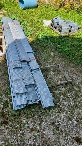 Lot of Aeration Flooring, Stands and Filler Plates