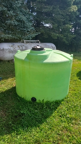 450gal Poly Tank