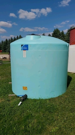 Rotomold 2000gal Poly Tank