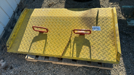 Aluminum Loading Dock Plate w/Lifting Rings